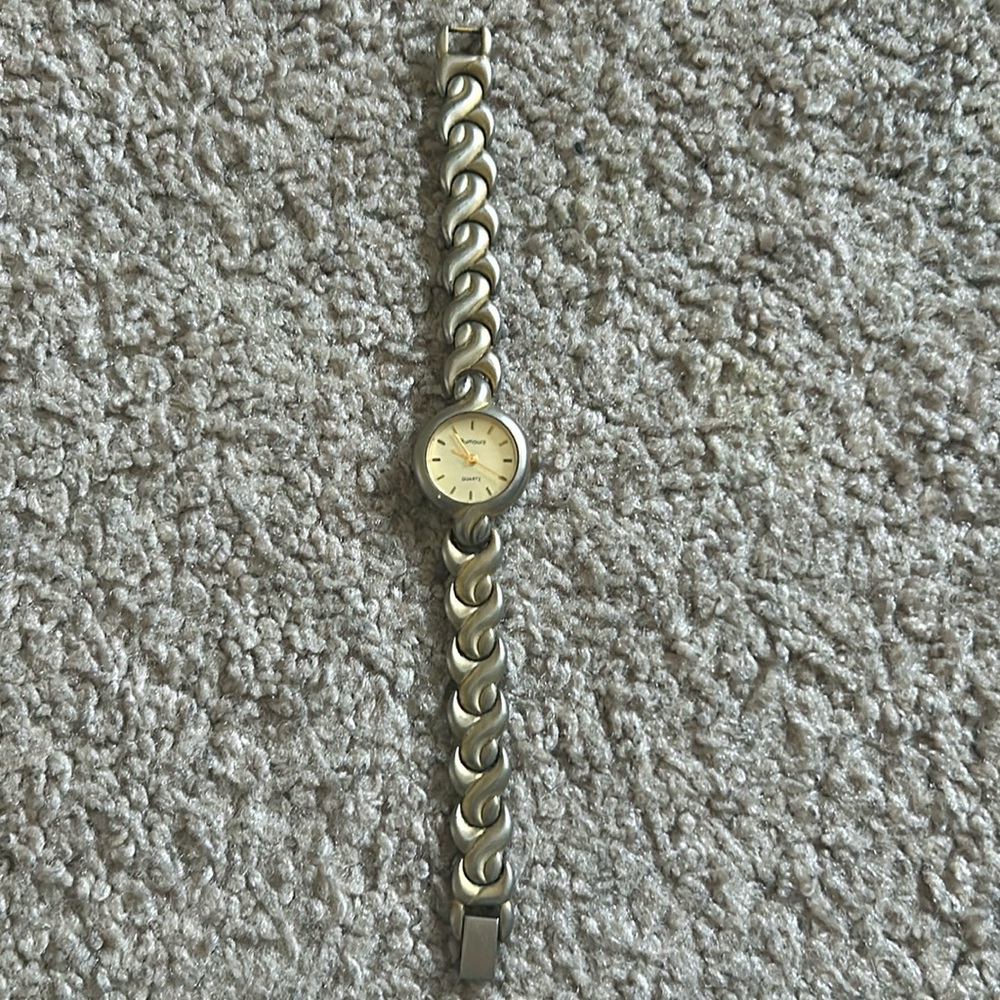 Rumors‎ women’s vintage unique pattern gold/silver bracelet wristwatch